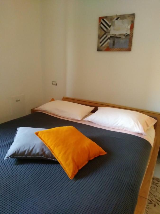 Angy House Appartement Iolanda di Savoia Buitenkant foto